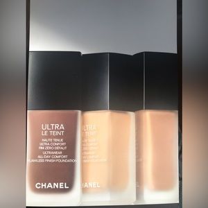New! Chanel Ultra Le Teint x 4 sample cards (set of 4 with 3 samples on each)